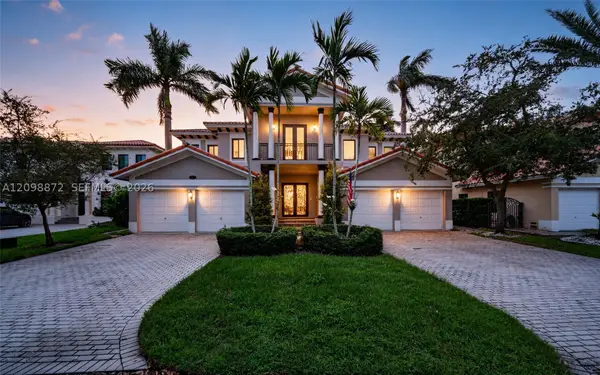 7876 SW 194th St, Cutler Bay, FL 33157
