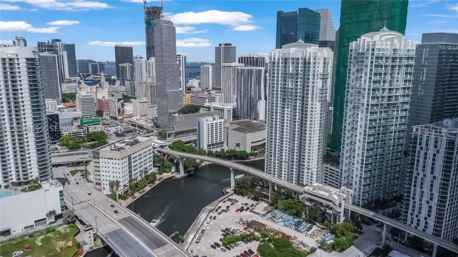 41 SE 5th St #811, Miami, FL 33131 - #2