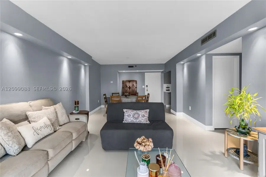 3850 Washington St #704, Hollywood, FL 33021 - #3