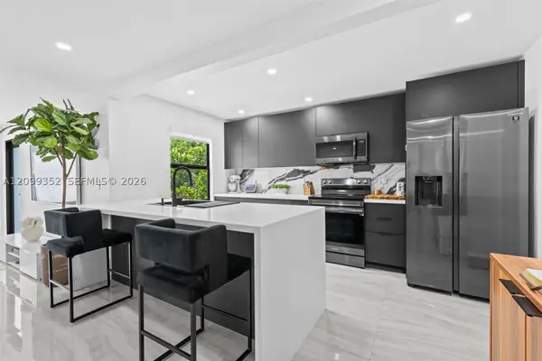544 SW 13th Ave, Fort Lauderdale, FL 33312