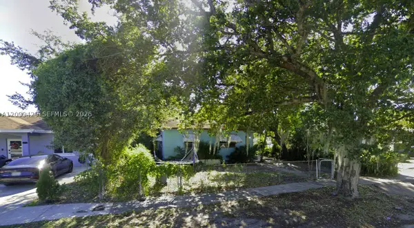 2910 NW 66th St, Miami, FL 33147