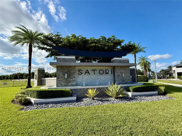 16001 NW 87th Ct, Miami Lakes, FL 33018
