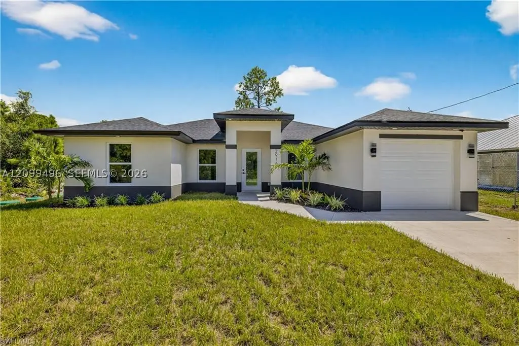 569 S Aspen Ave, Lehigh Acres, FL 33974 - #1