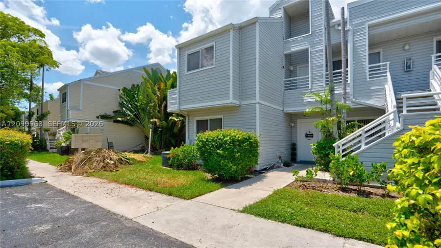 3409 NW 44th St #101, Oakland Park, FL 33309 - #3