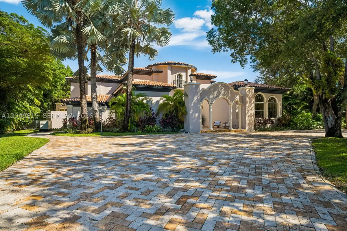 7837 SW 117th St, Pinecrest, FL 33156 - #1