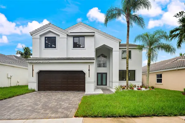 149 Cameron Dr, Weston, FL 33326