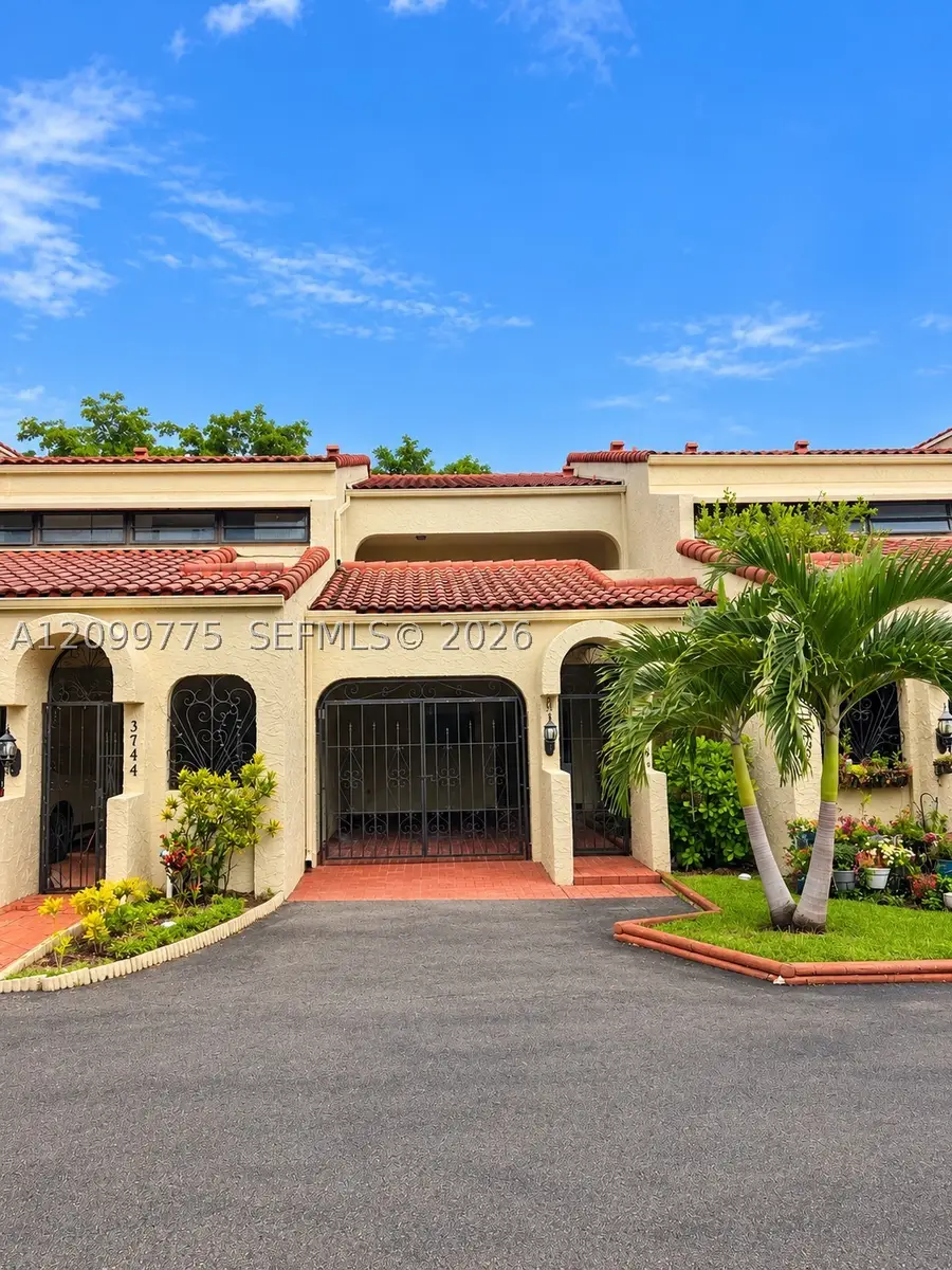 3746 Estepona Ave #14S1, Doral, FL 33178 - #3