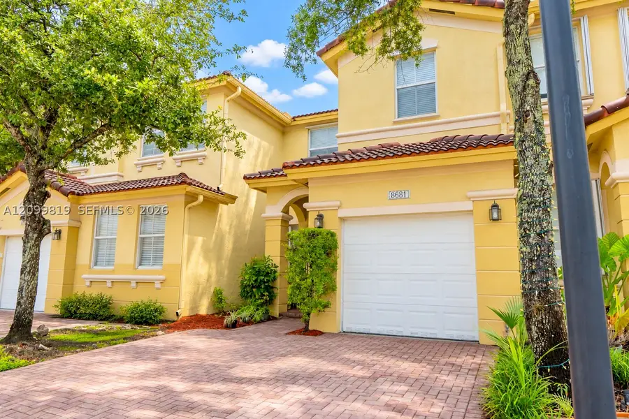 8681 NW 112th Ct, Doral, FL 33178 - #3