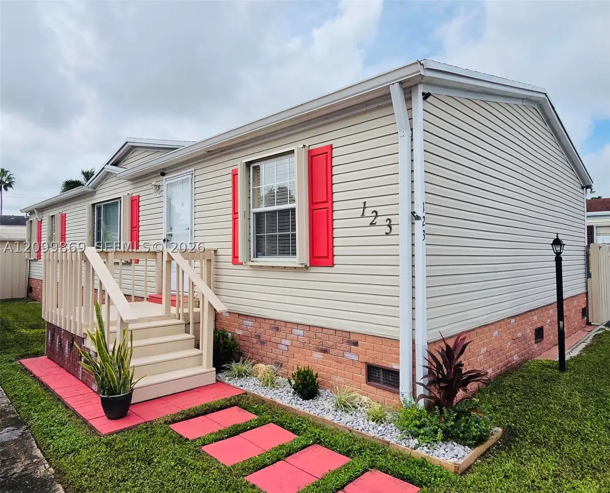 220 NE 12th Ave Unit 123, Homestead, FL 33030 - #1