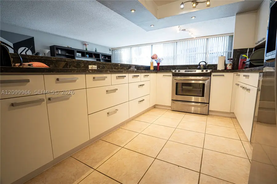 601 Three Islands Blvd #117, Hallandale Beach, FL 33009 - #3