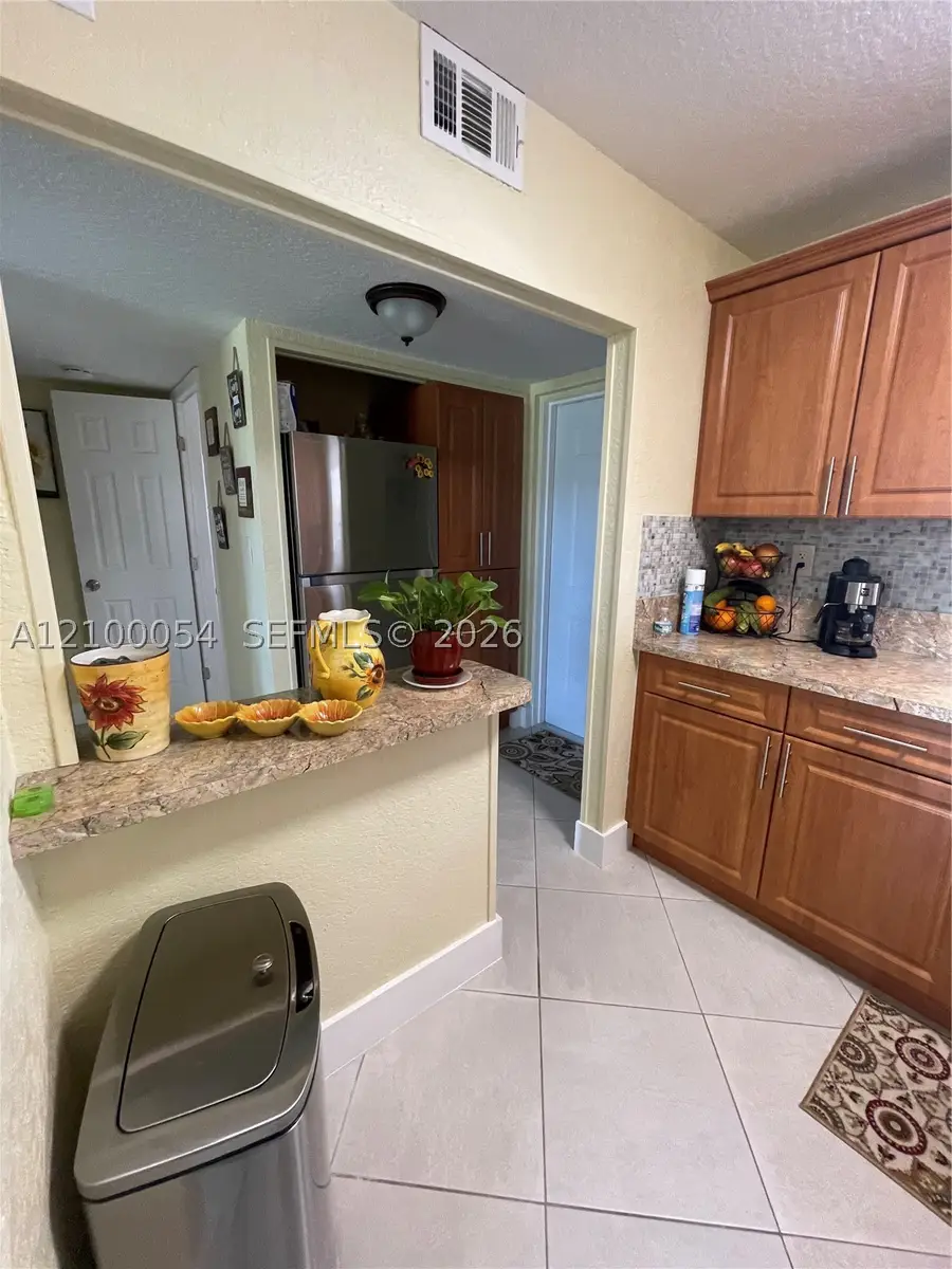 9041 Sunrise Lakes Blvd #108, Sunrise, FL 33322 - #3