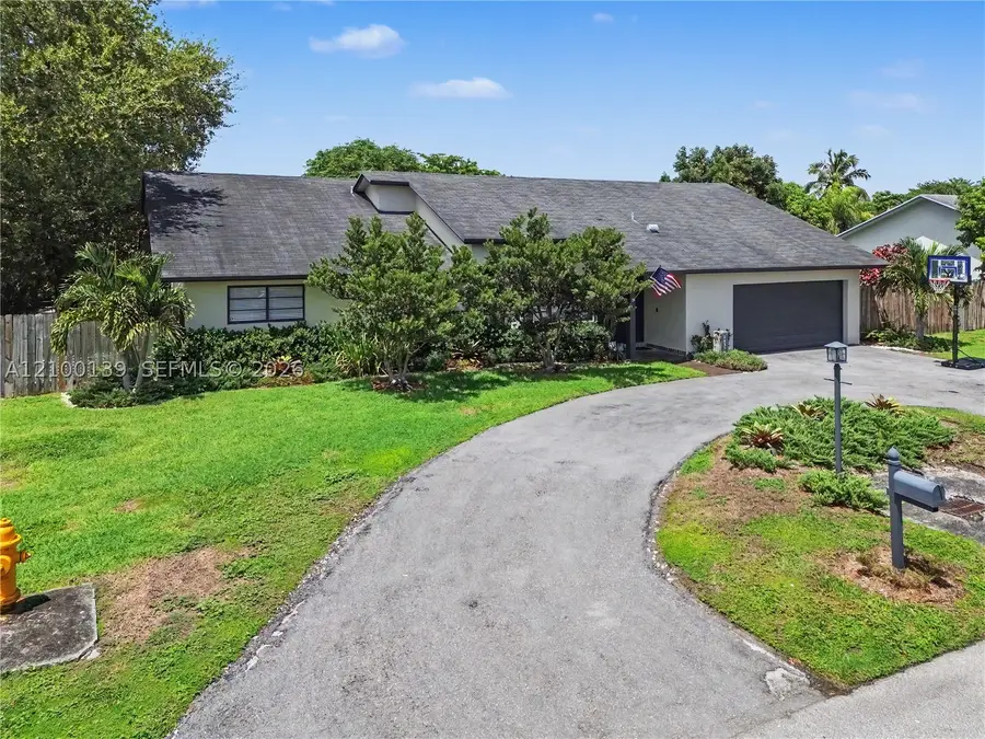 28330 SW 163rd Ave, Homestead, FL 33033 - #2