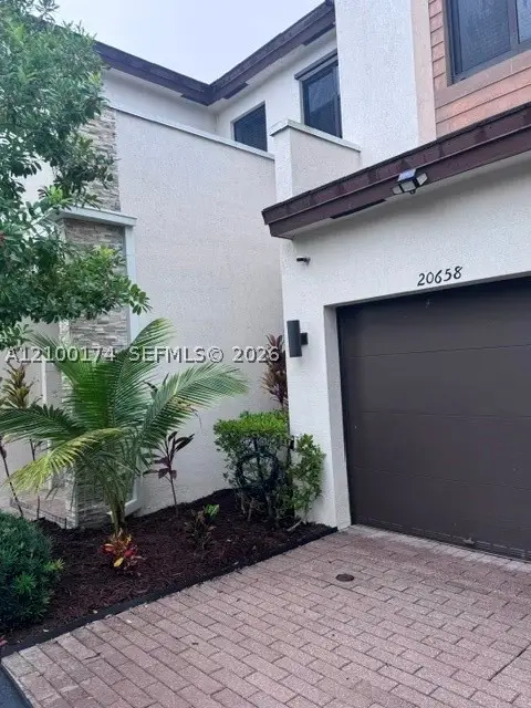 20658 NE 2nd Ct, Miami, FL 33179 - #2