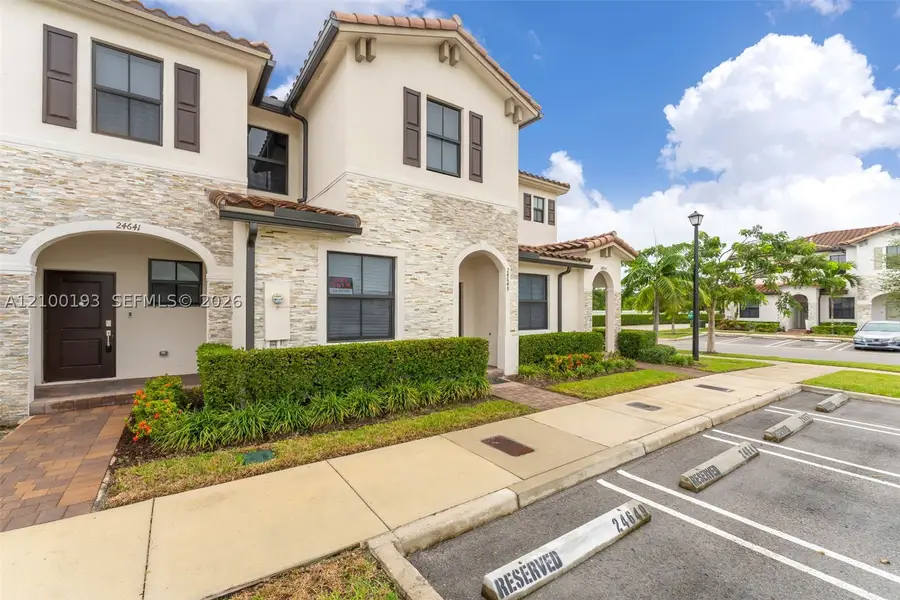 24649 SW 117th Path, Homestead, FL 33032 - #2