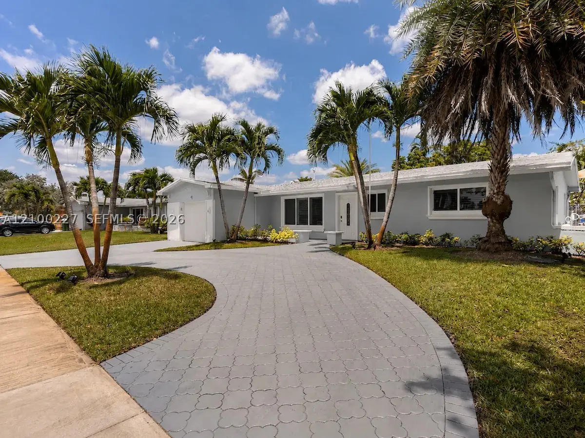 10911 Taft St, Pembroke Pines, FL 33026 - #1