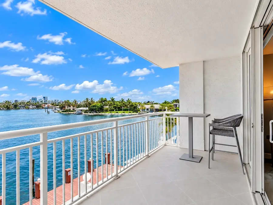 511 Bayshore Dr #310, Fort Lauderdale, FL 33304 - #3