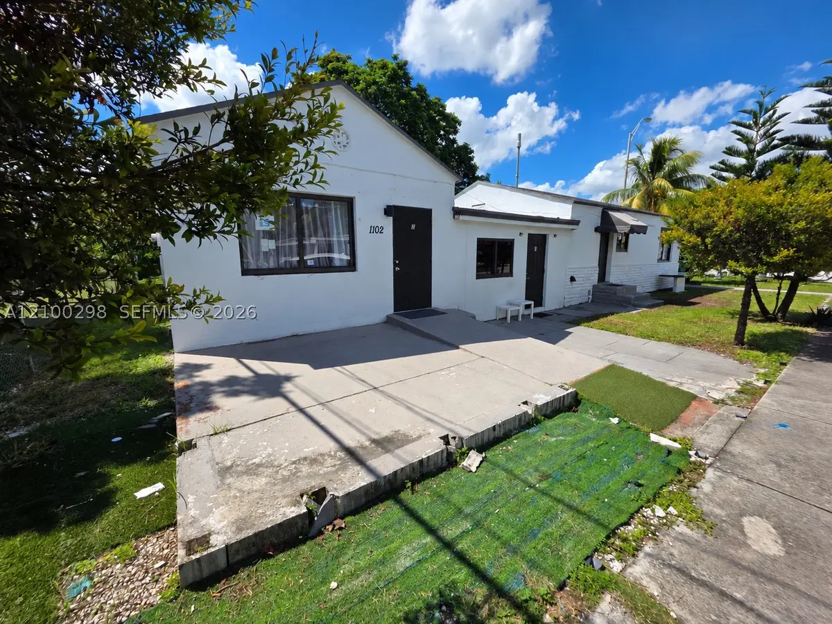 1102 NW 103rd St, Miami, FL 33150 - #1