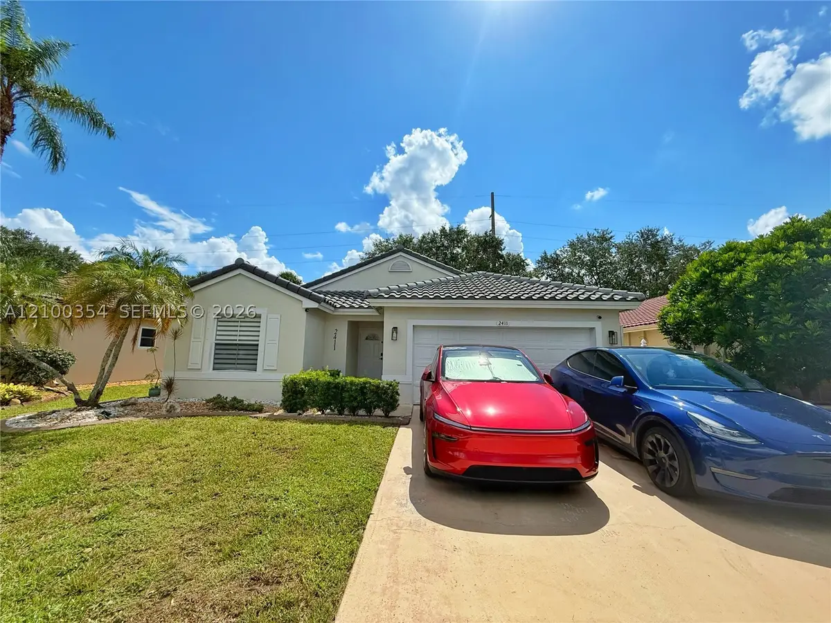2411 NW 184th Ter, Pembroke Pines, FL 33029 - #1