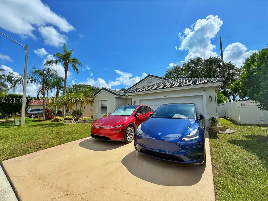 2411 NW 184th Ter, Pembroke Pines, FL 33029 - #2