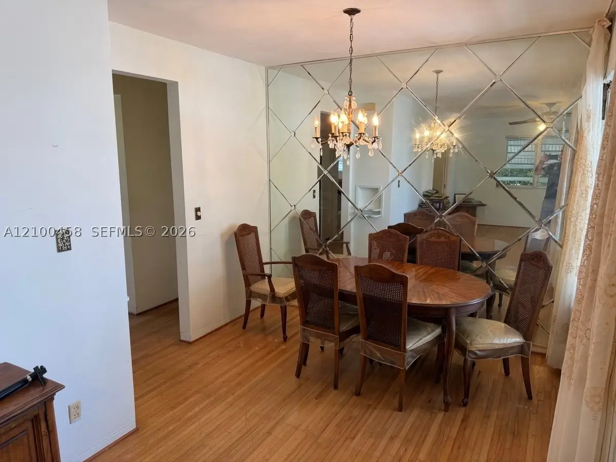 7915 Byron Ave #4, Miami Beach, FL 33141 - #1