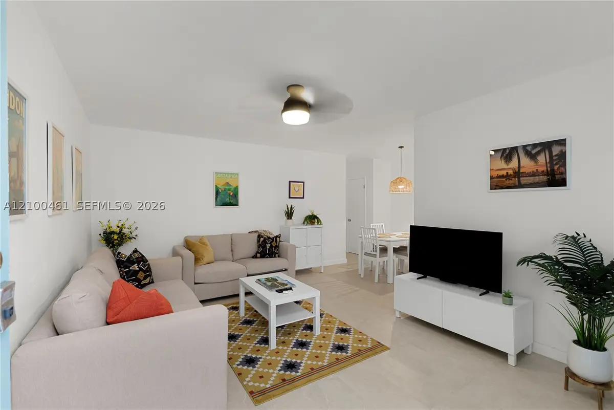 350 Collins Ave #311, Miami Beach, FL 33139 - #1