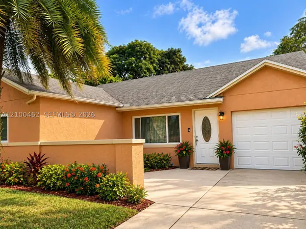 3450 NW 203rd St, Miami Gardens, FL 33056