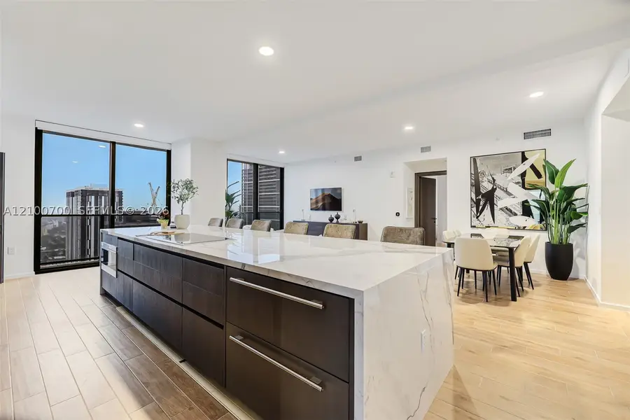 398 NE 5th St #3718-3719, Miami, FL 33132 - #2