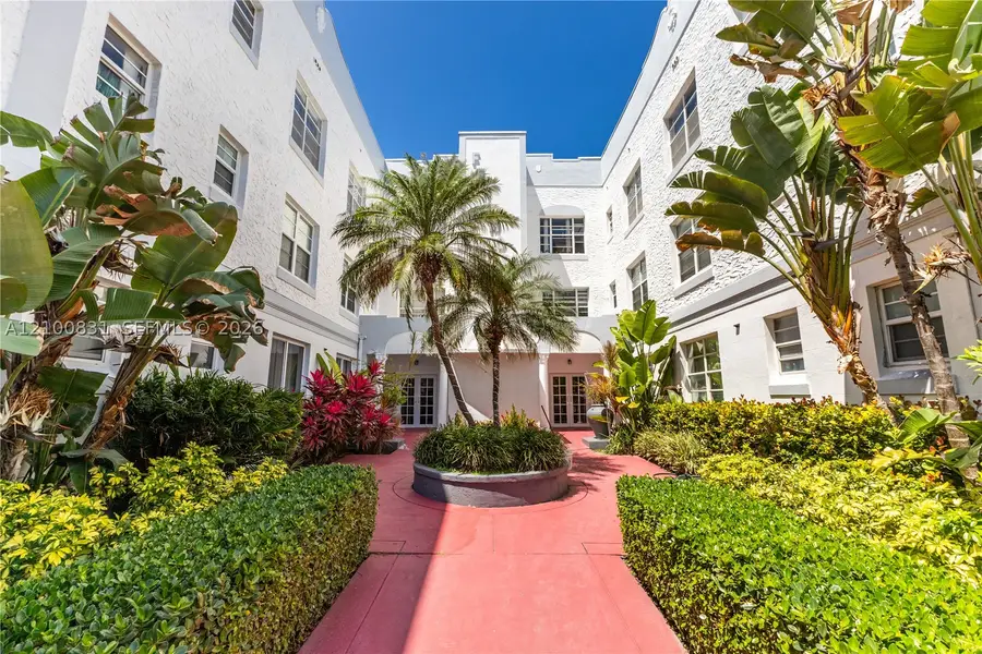 1200 Euclid Ave #102, Miami Beach, FL 33139 - #2