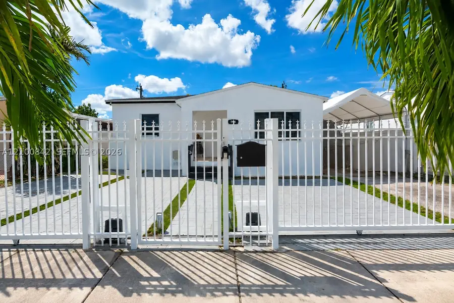 568 E 15th St, Hialeah, FL 33010 - #3