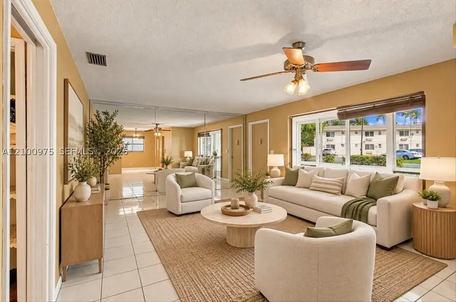 500 S Luna Ct #3, Hollywood, FL 33021 - #2