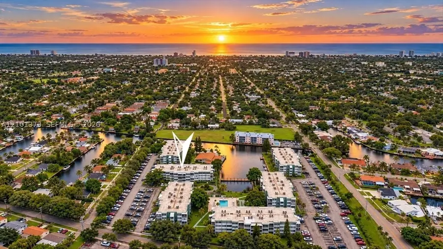 2751 Taft St #404, Hollywood, FL 33020 - #3