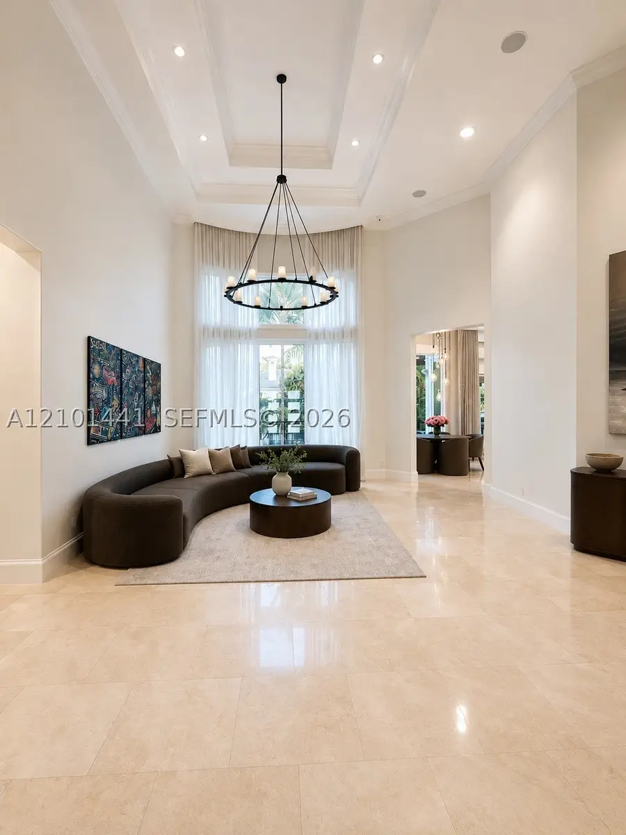 560 Coconut Palm Ter, Plantation, FL 33324 - #3