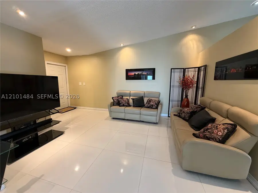 17819 NW 66th Ct Cir, Hialeah, FL 33015 - #3