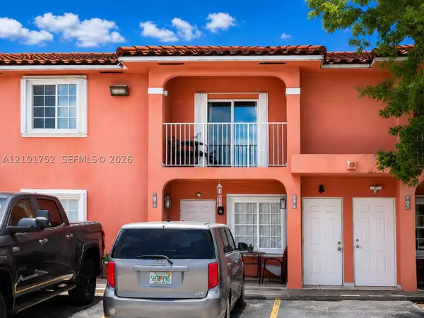 5800 W 18th Ln #202, Hialeah, FL 33012