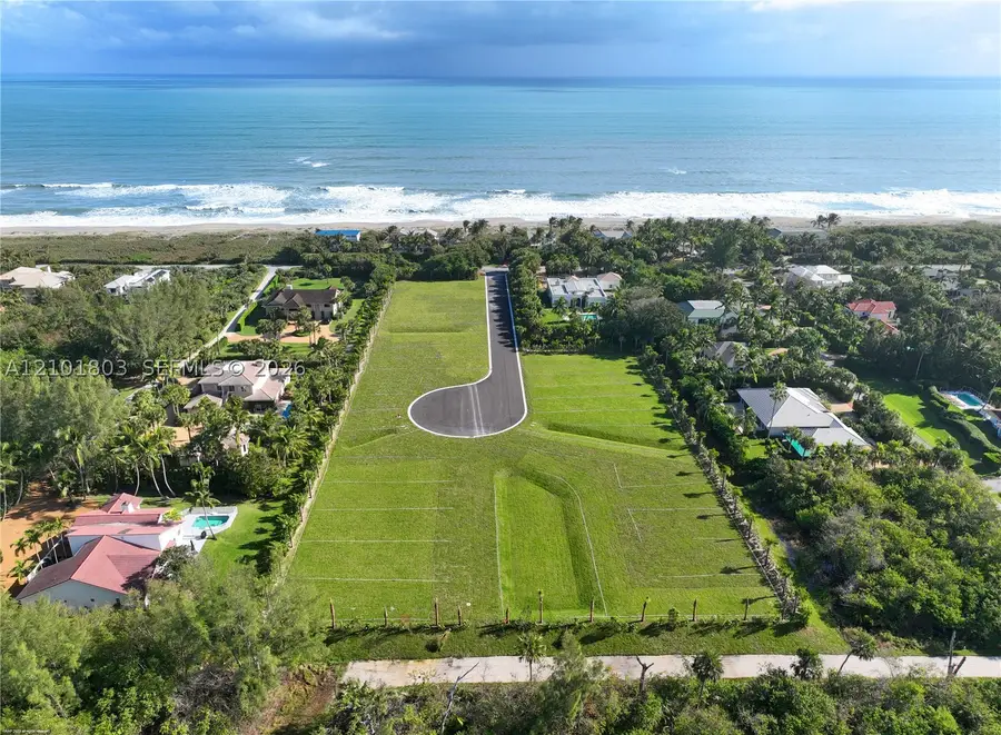 4 Bon Aire Desire Ave, Jupiter Island, FL 33455 - #2