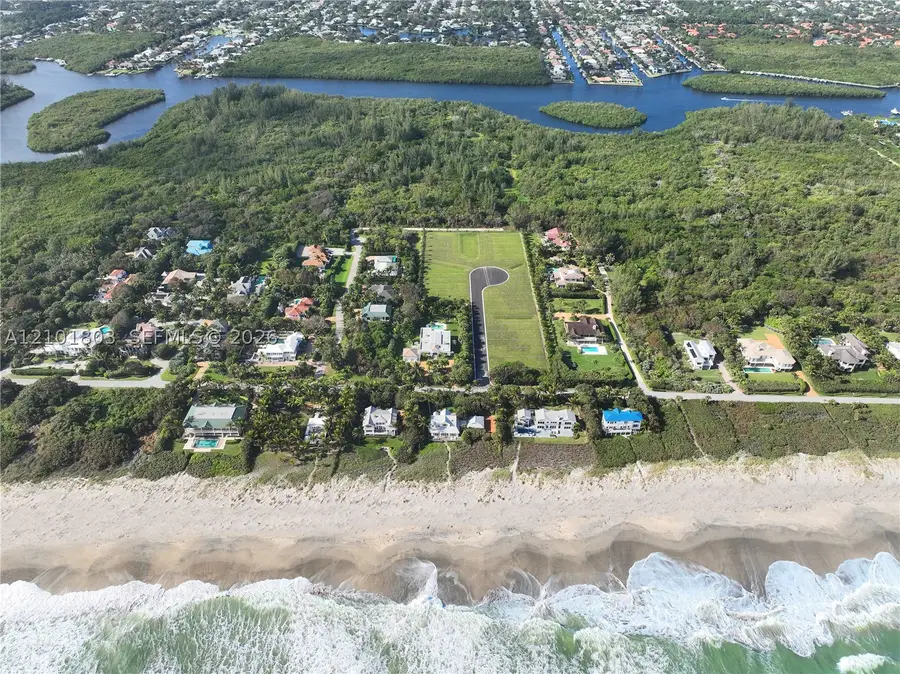 4 Bon Aire Desire Ave, Jupiter Island, FL 33455 - #3