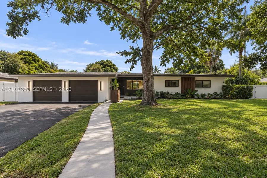 724 Garden Ct, Plantation, FL 33317 - #3
