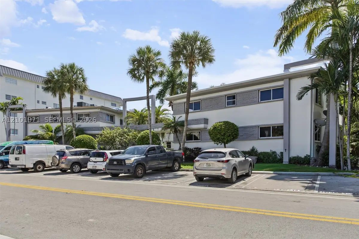 1150 99th St #25, Bay Harbor Islands, FL 33154 - #1
