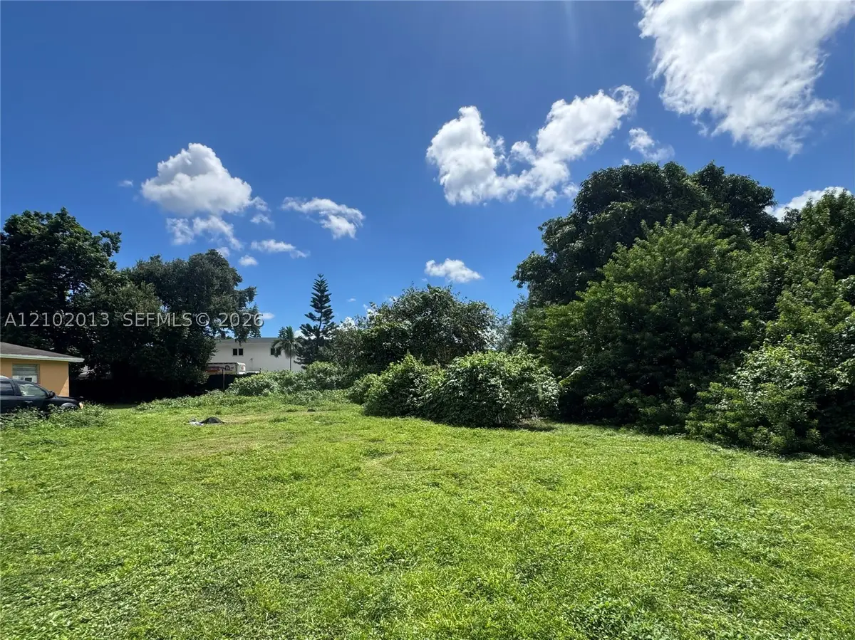 2950 NW 48th, Miami, FL 33142 - #1