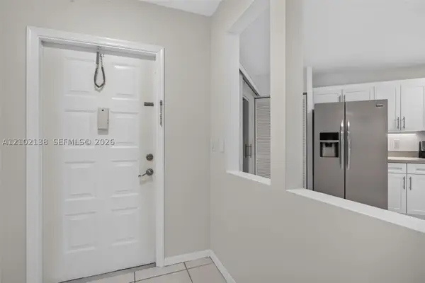 9539 Weldon Cir #F308, Tamarac, FL 33321