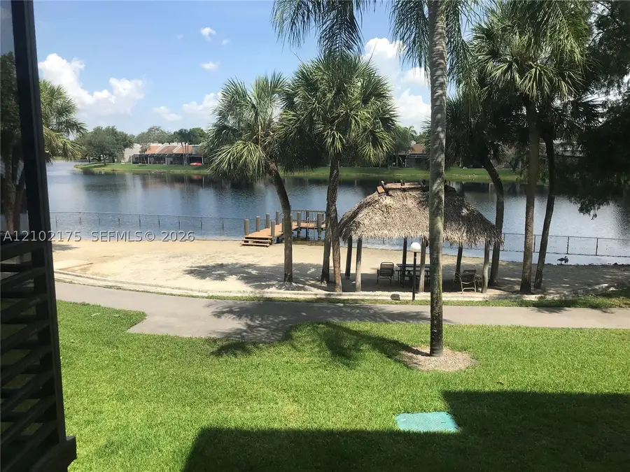 1101 Colony Point Cir #206, Pembroke Pines, FL 33026 - #2