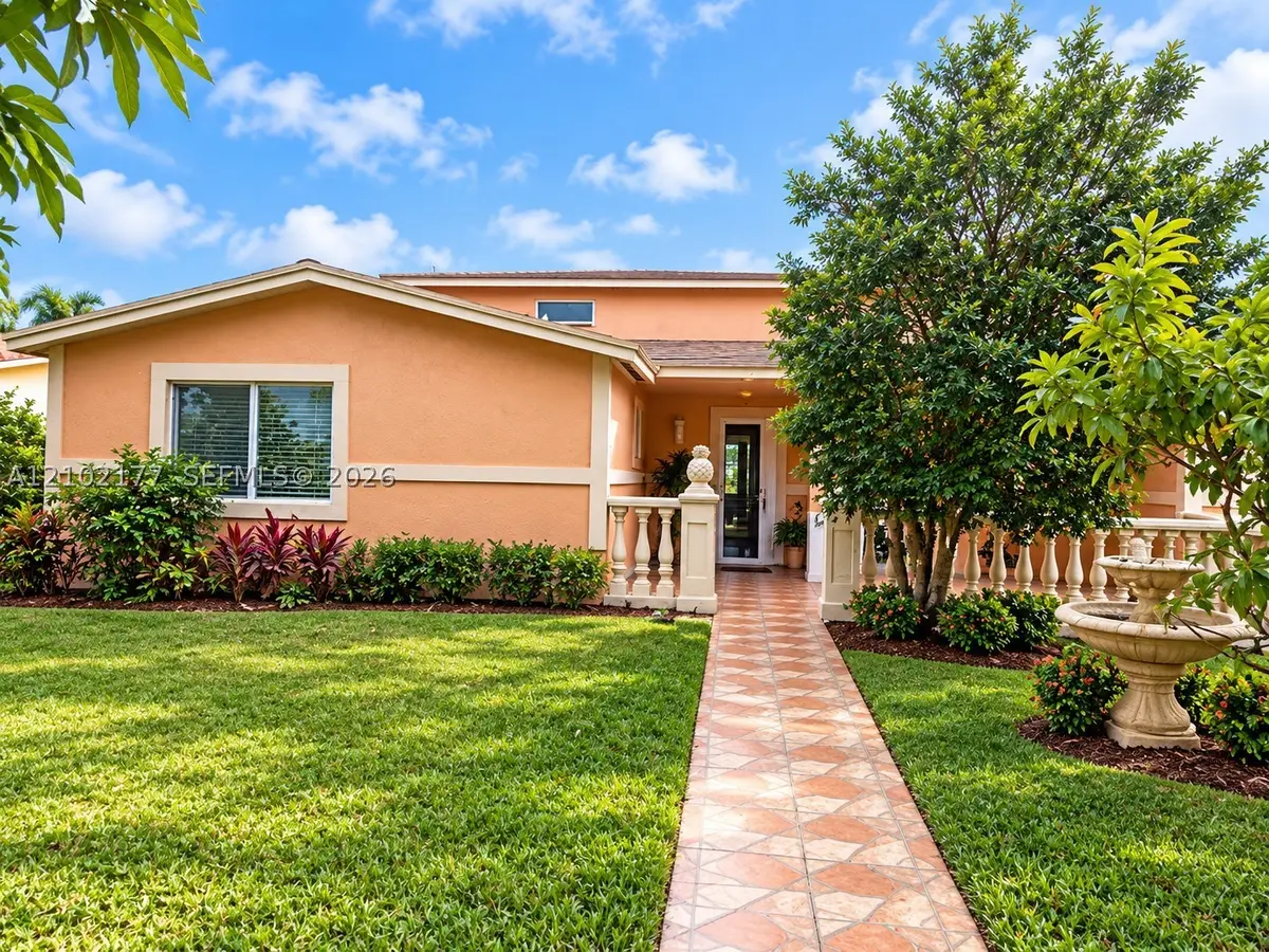 3640 NW 39th St, Lauderdale Lakes, FL 33309 - #1