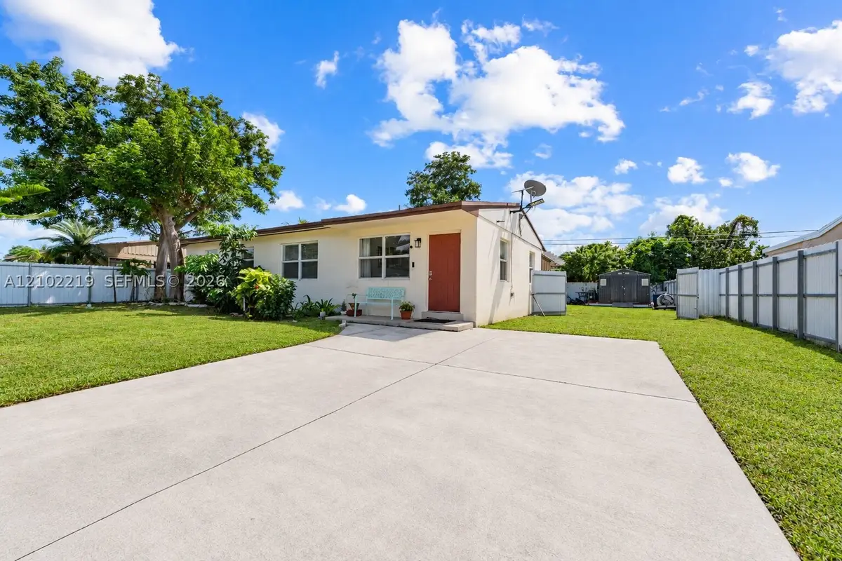 3010 NW 158th St, Miami Gardens, FL 33054 - #1