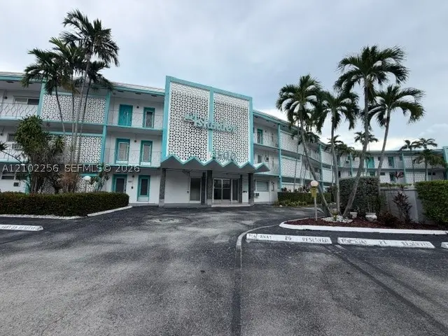 2500 Diana Dr #308, Hallandale Beach, FL 33009 - #1
