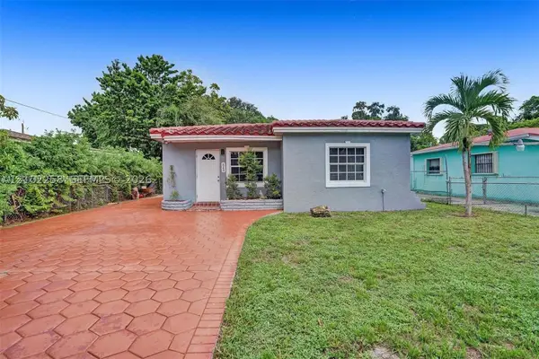 849 NE 133rd St, North Miami, FL 33161