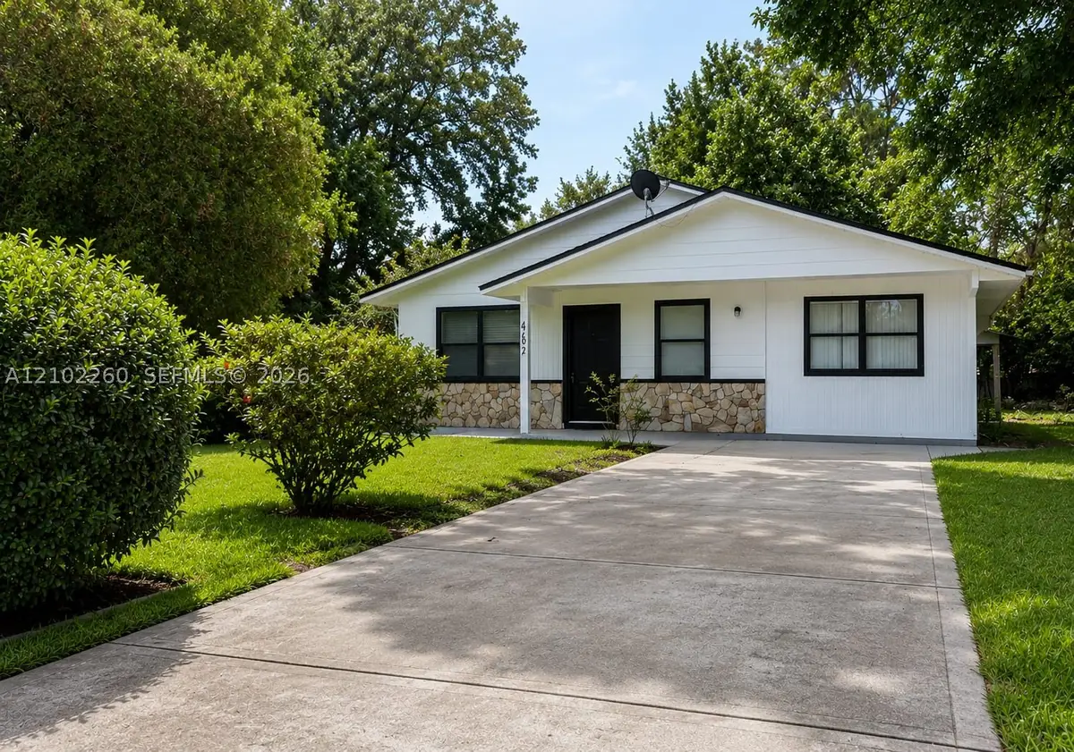 462 Sally St, Green Cove Springs, FL 32043 - #1