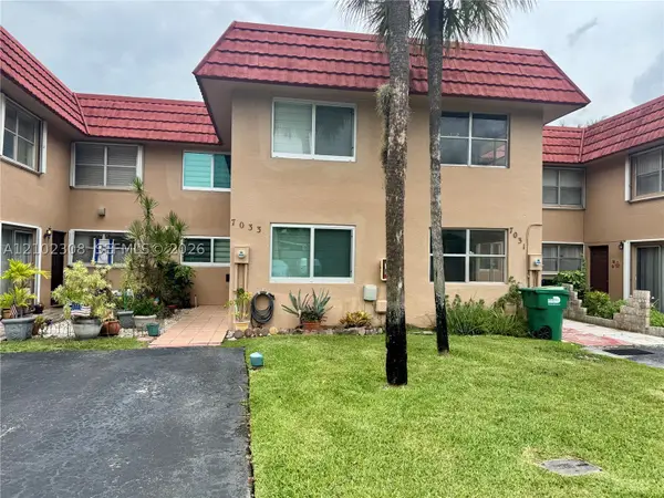 7033 NW 169th St #7033, Hialeah, FL 33015