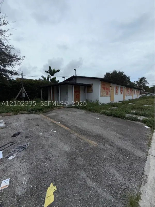 3745 NW 22nd Ct, Miami, FL 33142