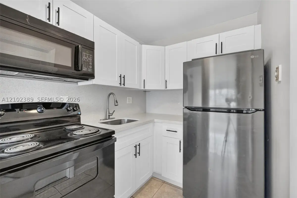 151 SE 6th Ave #16, Pompano Beach, FL 33060 - #1