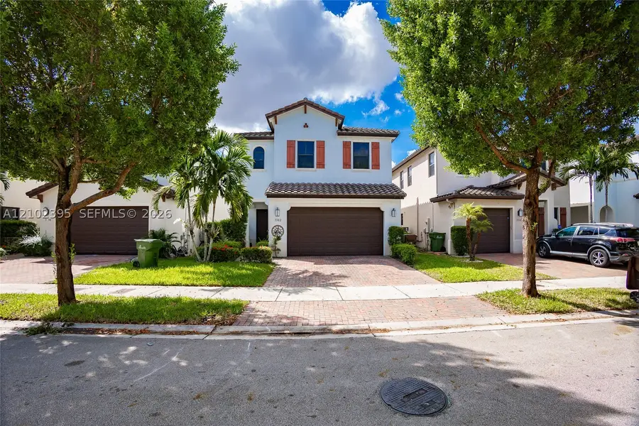 3302 W 97th Ter, Hialeah, FL 33018 - #2